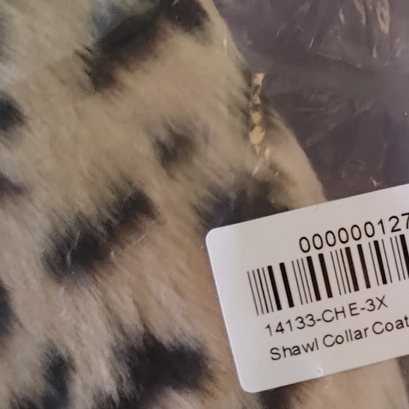 Plus size animal print coat, 3X Lovely Cheetah Print Fabulous Faux Fur - Picture 7 of 7
